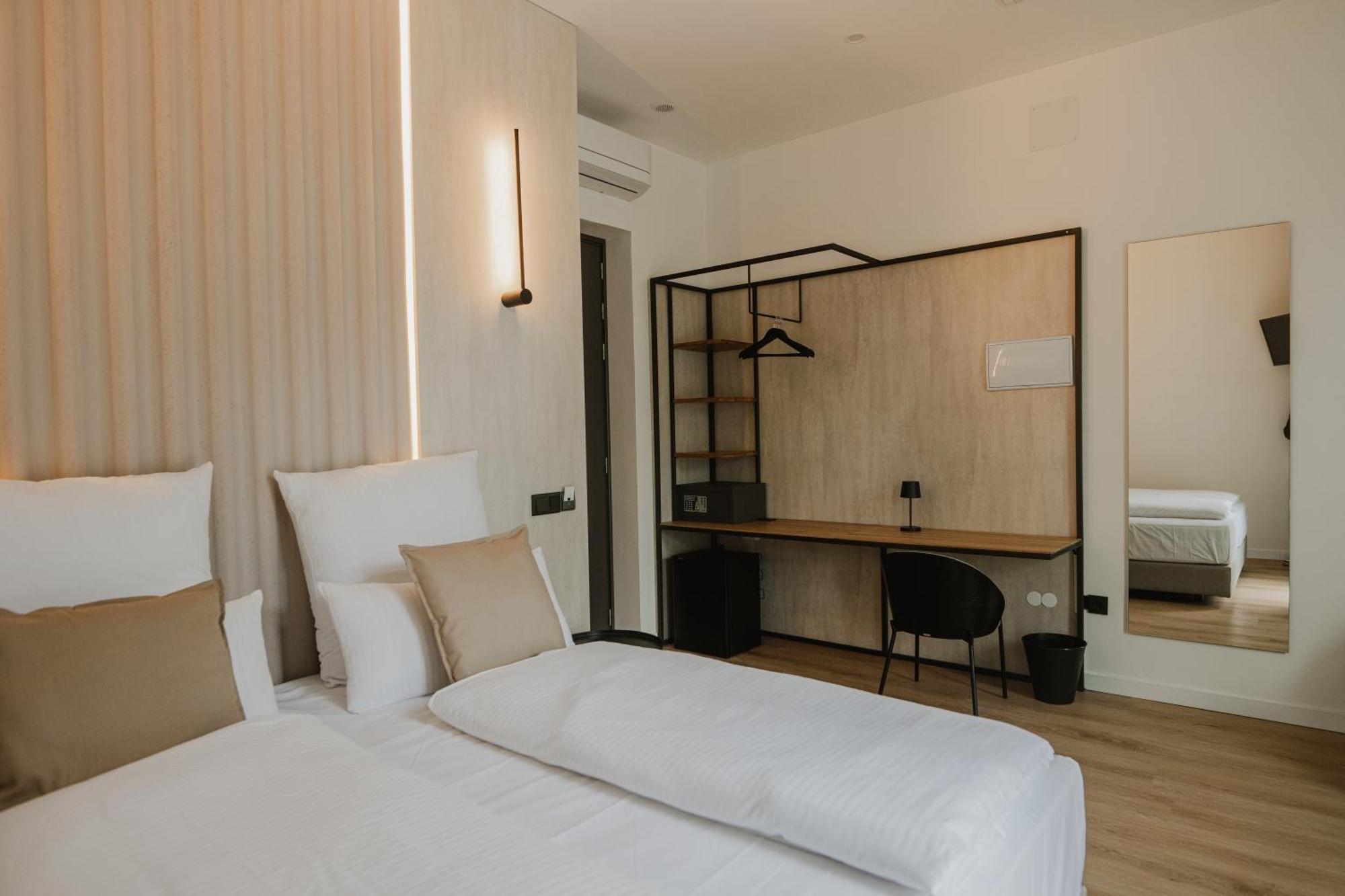 Casa Cuatro Boutique Hotel - Adults Recommended Novo Sancti Petri Ngoại thất bức ảnh
